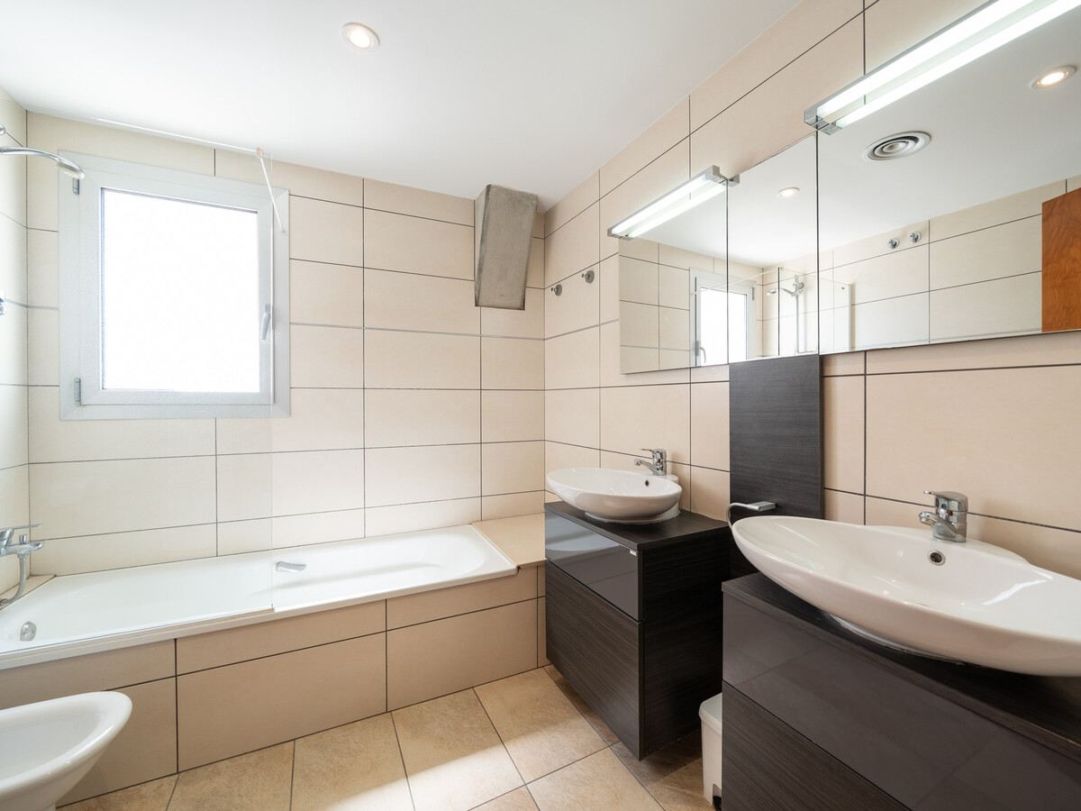 Appartement 5 pers. promenade L'Escala, piscine collective - Photo 10