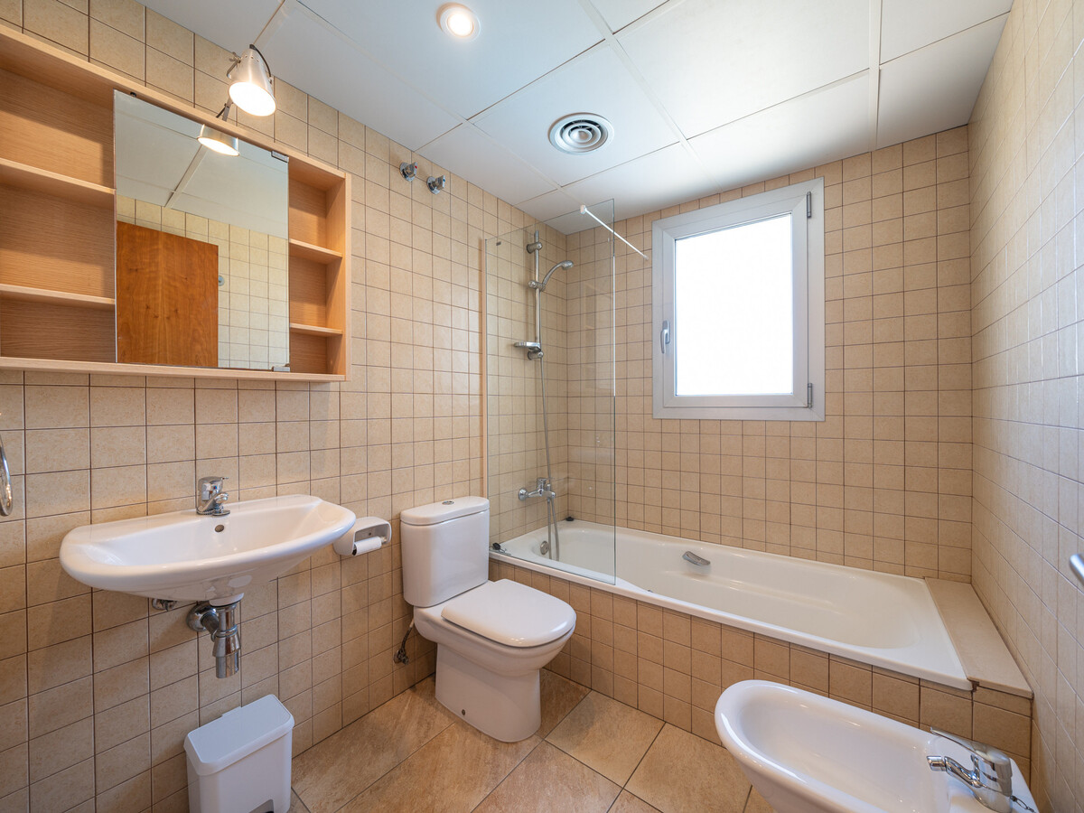 Appartement 5 pers. promenade L'Escala, piscine collective - Photo 11