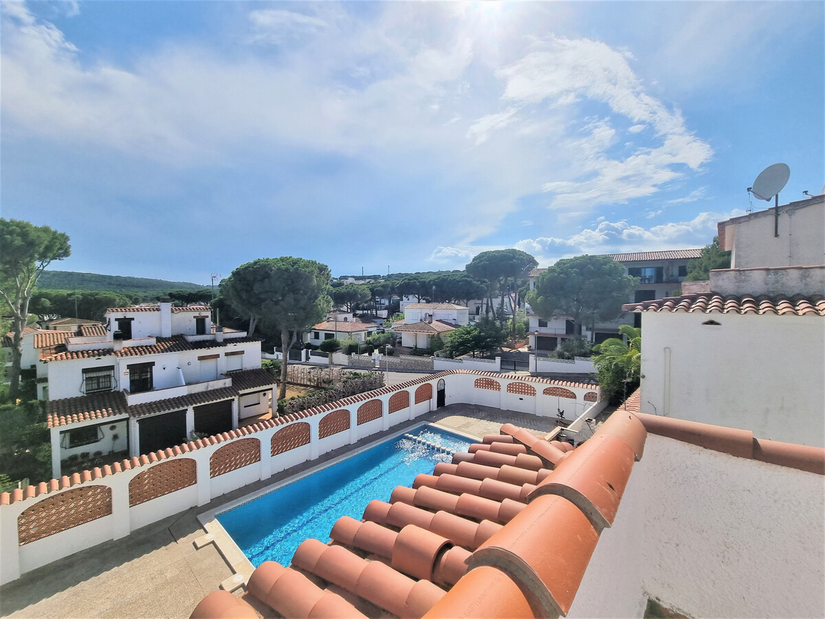 Villa 6 pers. L'Escala, piscine partagée entre 4 voisins - Photo 22