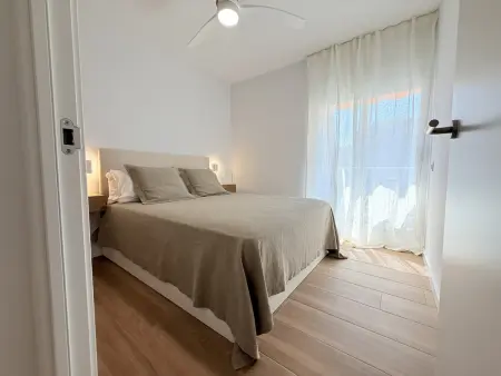 Charmant appartement rénové avec jardin, piscine et parking à L'Escala : photo 10