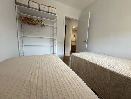 Charmant appartement rénové avec jardin, piscine et parking à L'Escala : photo 14