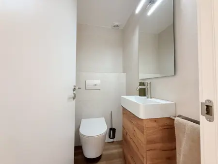 Charmant appartement rénové avec jardin, piscine et parking à L'Escala : photo 18