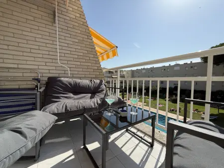 Charmant appartement rénové avec jardin, piscine et parking à L'Escala : photo 21