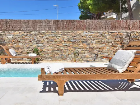 Villa moderne rénovée avec patio et parking, proche Cala Montgó - Photo 3