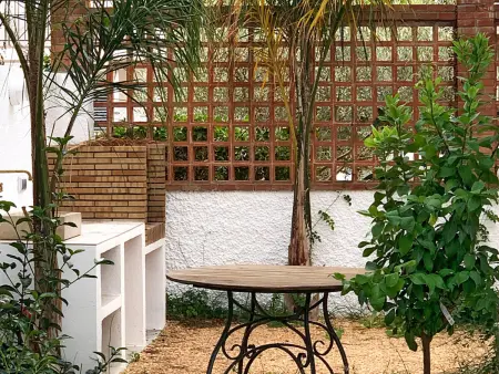Villa moderne rénovée avec patio et parking, proche Cala Montgó - Photo 21