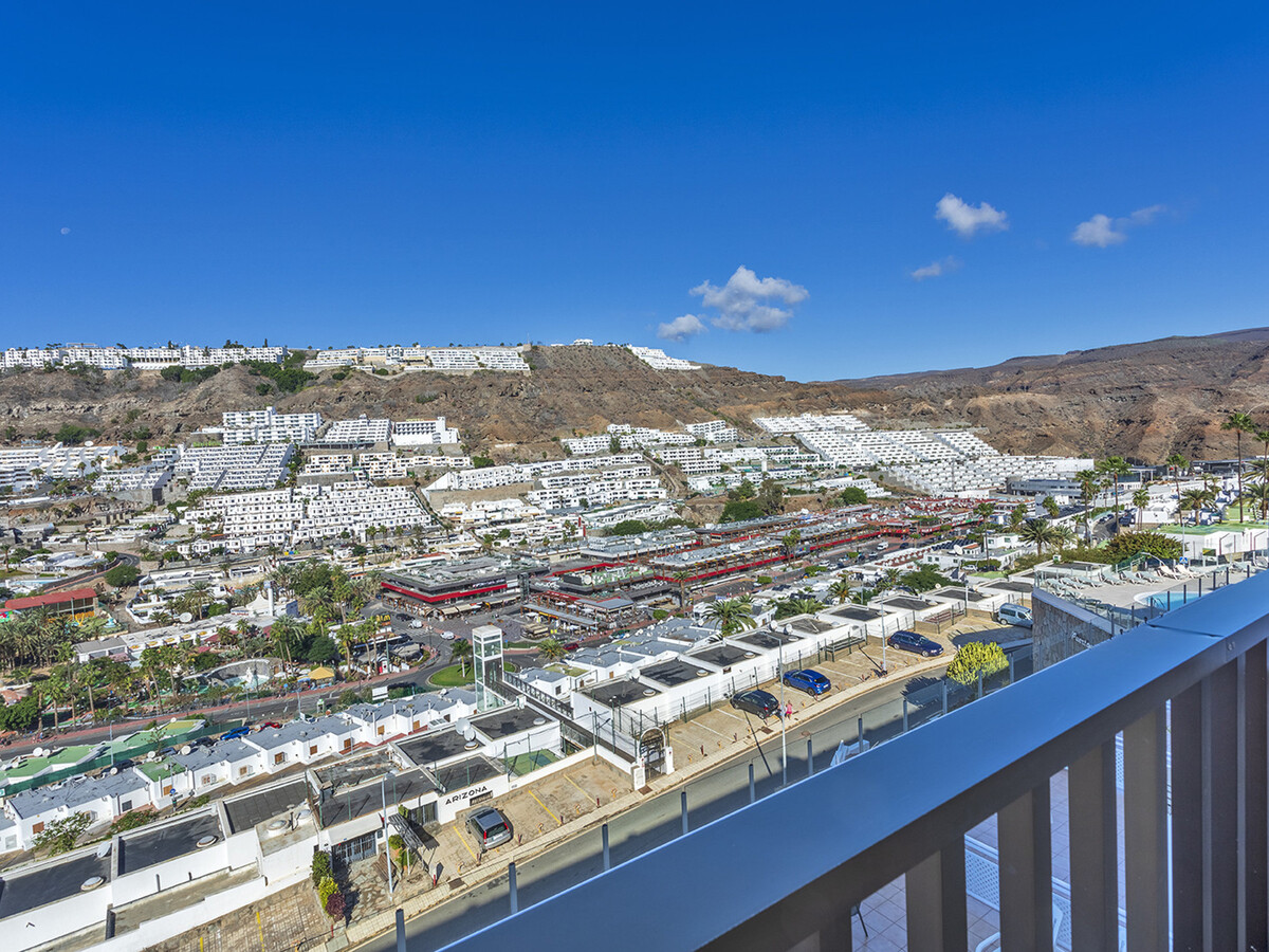 Appartement rénové, terrasse mer et piscine chauffée - Photo 2