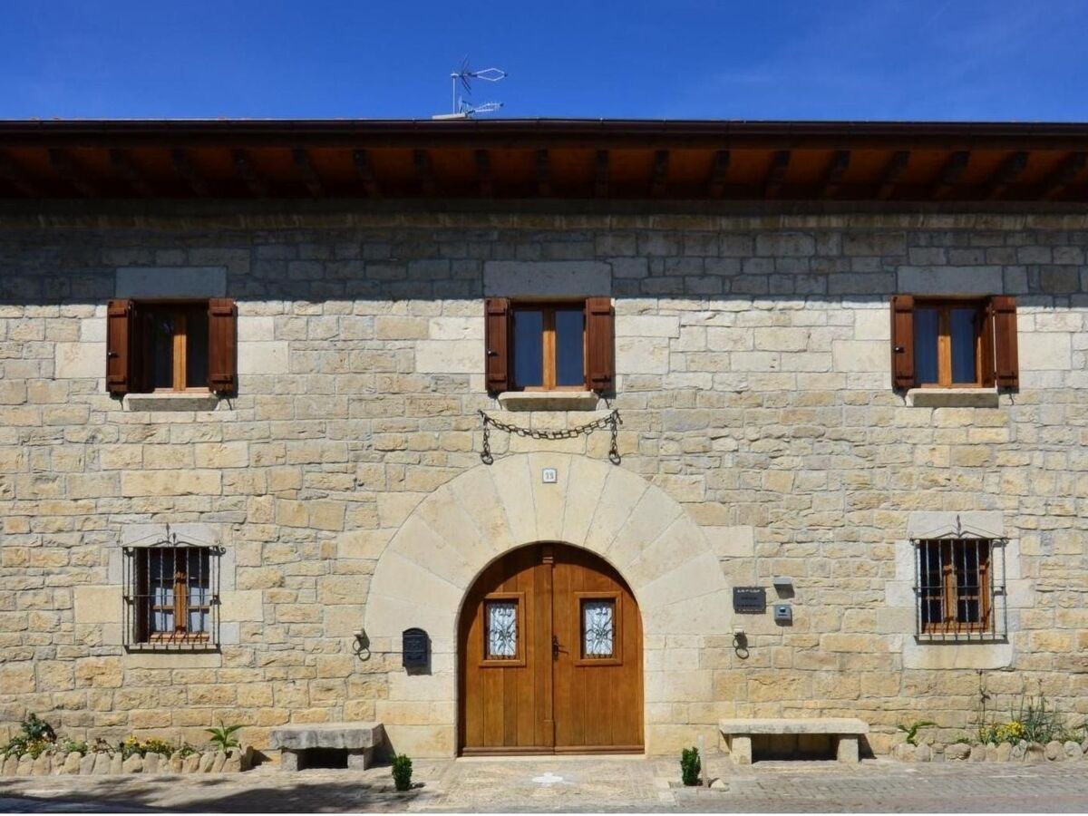 Casa de la Cadena, chambre indépendante à Asiain - Photo 1