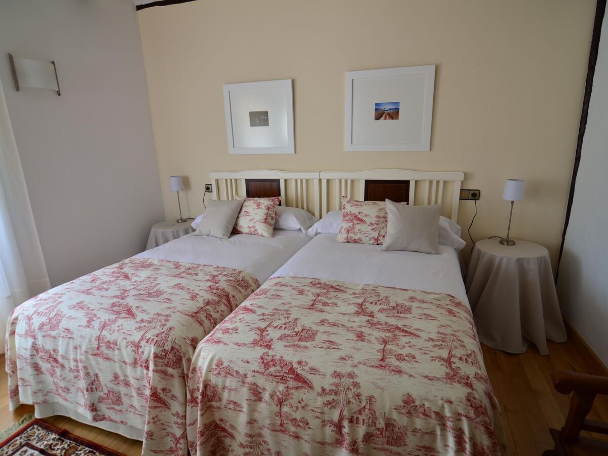 Casa de la Cadena, chambre indépendante à Asiain - Photo 4