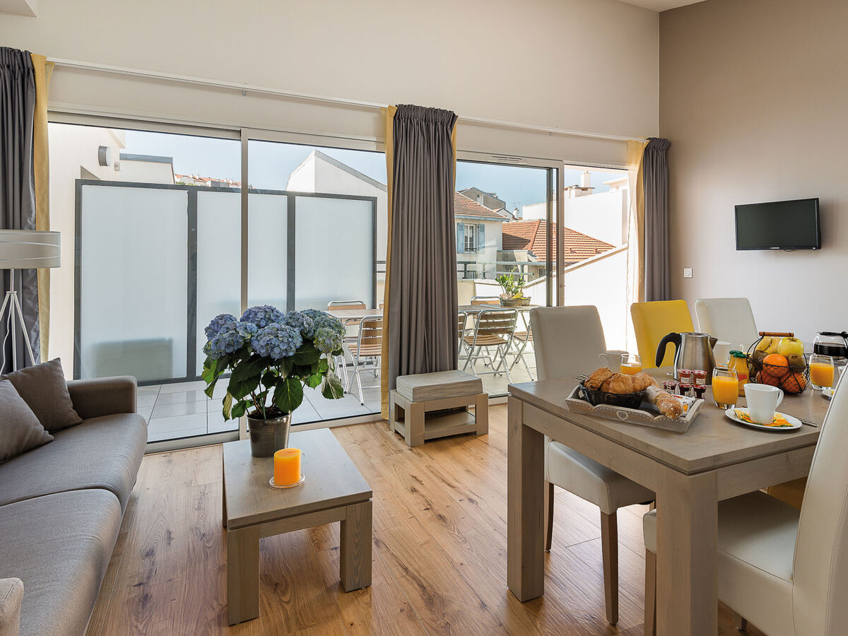 Les Patios d'Eugénie – Apt 3 pièces à Biarritz - Photo 3
