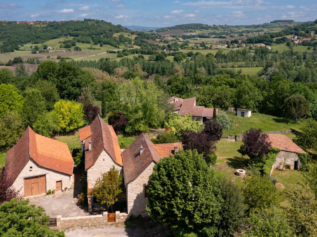 Maison Quercy rénovée, 2 jardins et vue château - Photo 4