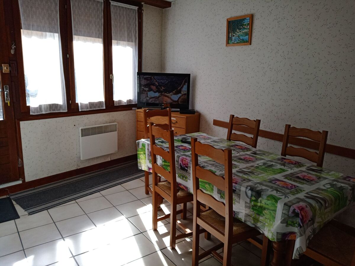Appartement 2 chambres La Bourboule, centre-ville 50m - Photo 2