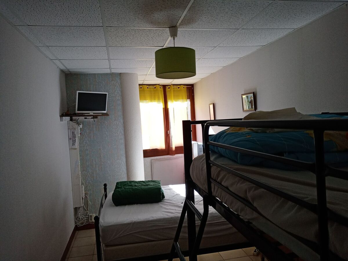 Appartement 2 chambres La Bourboule, centre-ville 50m - Photo 22