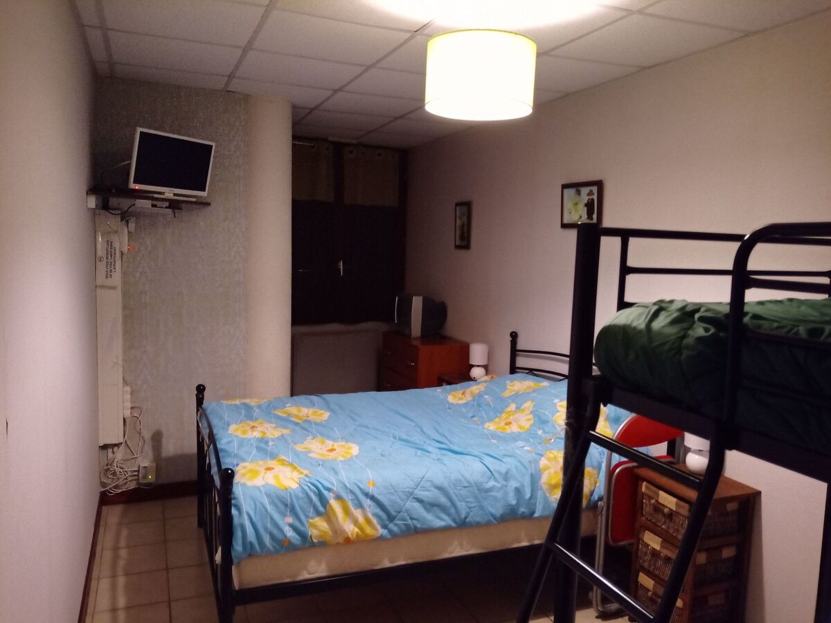 Appartement 2 chambres La Bourboule, centre-ville 50m - Photo 25