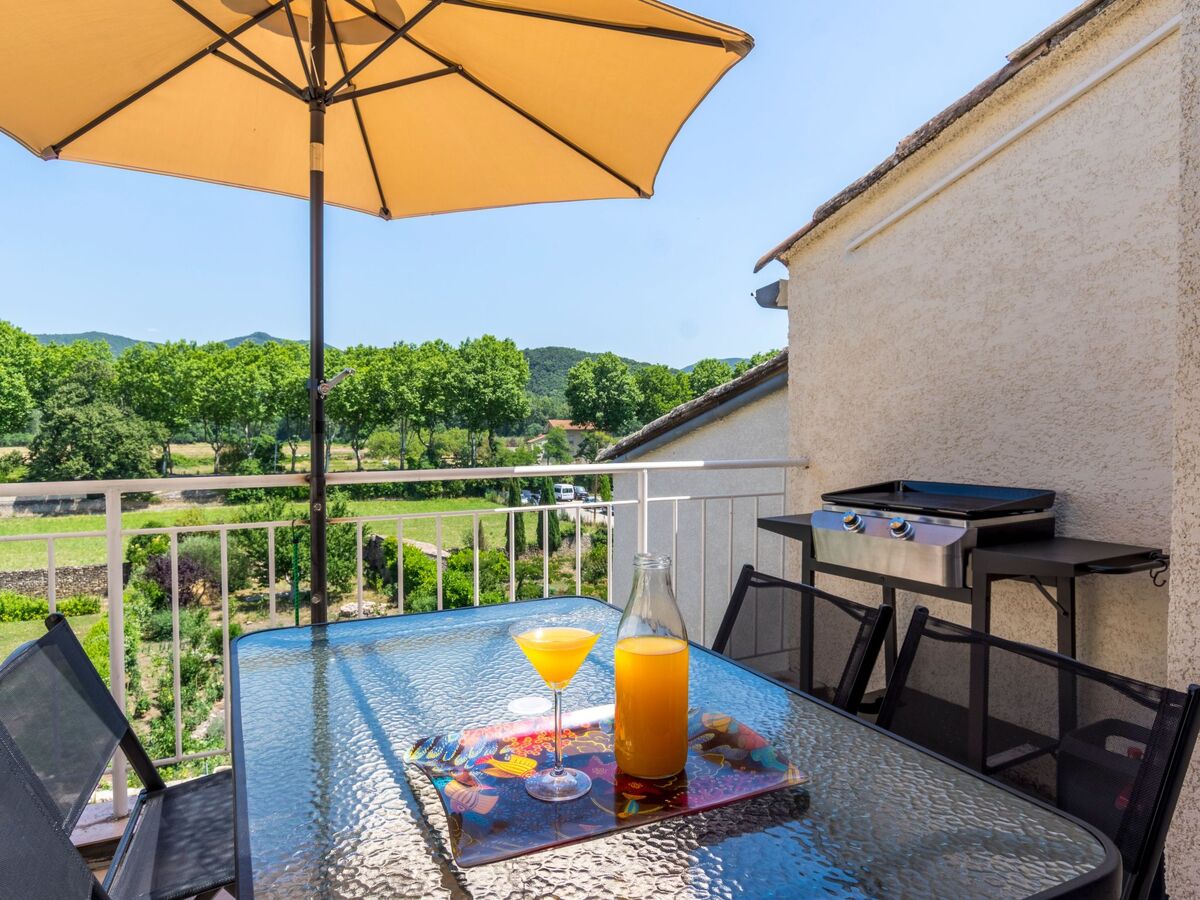 Appartement 5 pers. au cœur d'Hérépian, terrasse et vue jardin - Photo 1