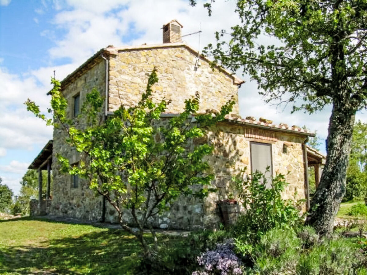 Il Poggino, gîte 5 chambres avec piscine à Sorano - Photo 3
