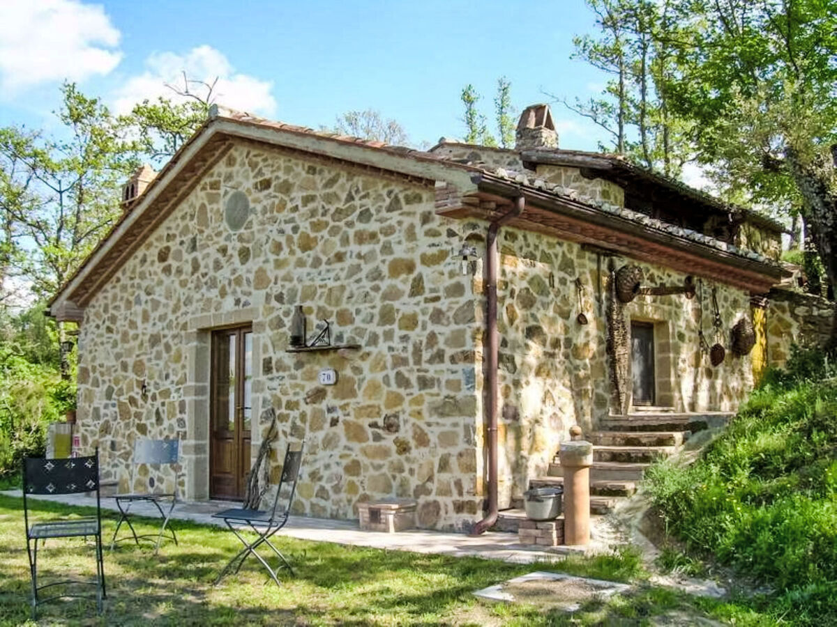 Il Poggino, gîte 5 chambres avec piscine à Sorano - Photo 5