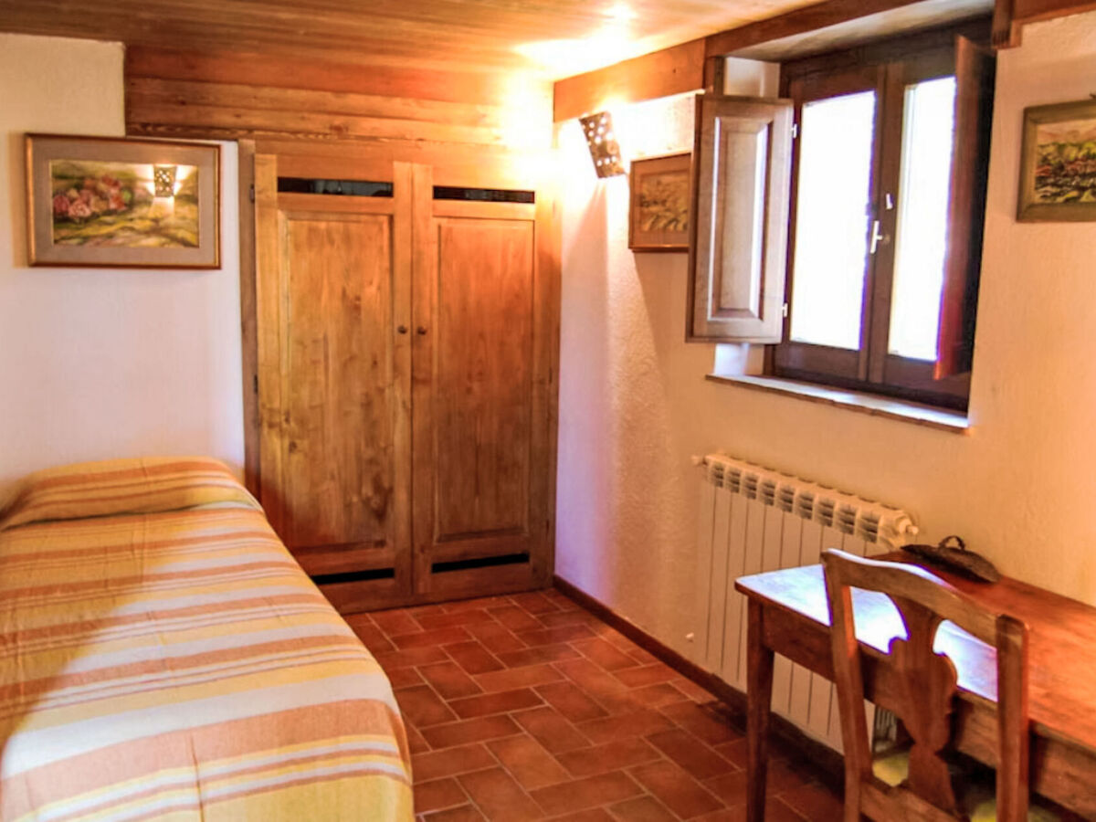 Il Poggino, gîte 5 chambres avec piscine à Sorano - Photo 13