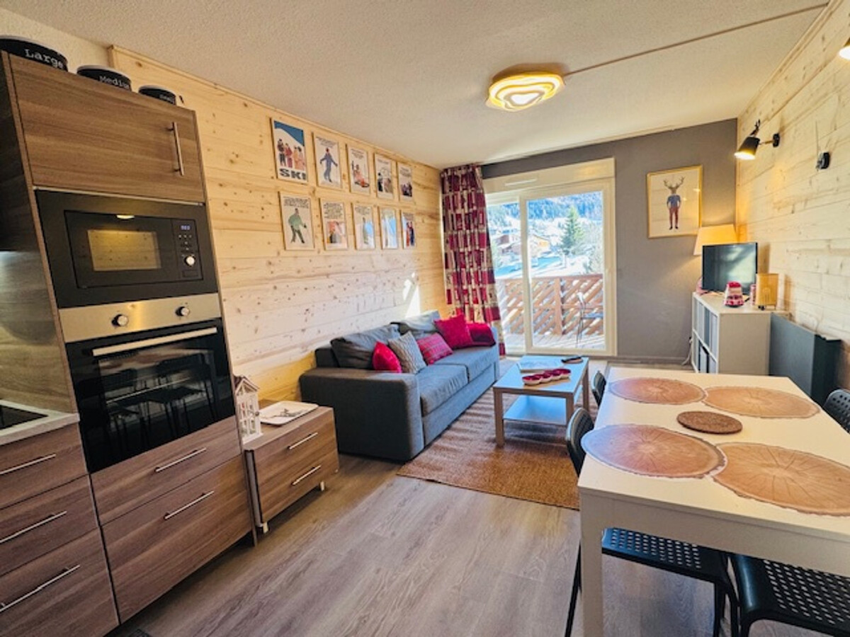 Appartement rénové aux 2 Alpes, 3e étage proche pistes - Photo 7