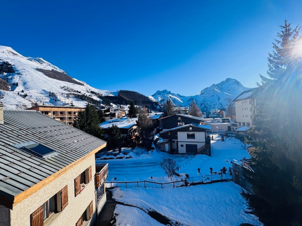 Appartement rénové aux 2 Alpes, 3e étage proche pistes - Photo 13