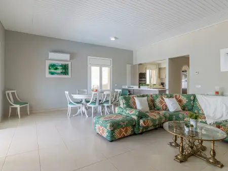 Villa moderne à Empuriabrava avec piscine privée et parking, animaux admis, pour 8 pers. - Photo 12