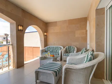 Villa moderne à Empuriabrava avec piscine privée et parking, animaux admis, pour 8 pers. - Photo 32