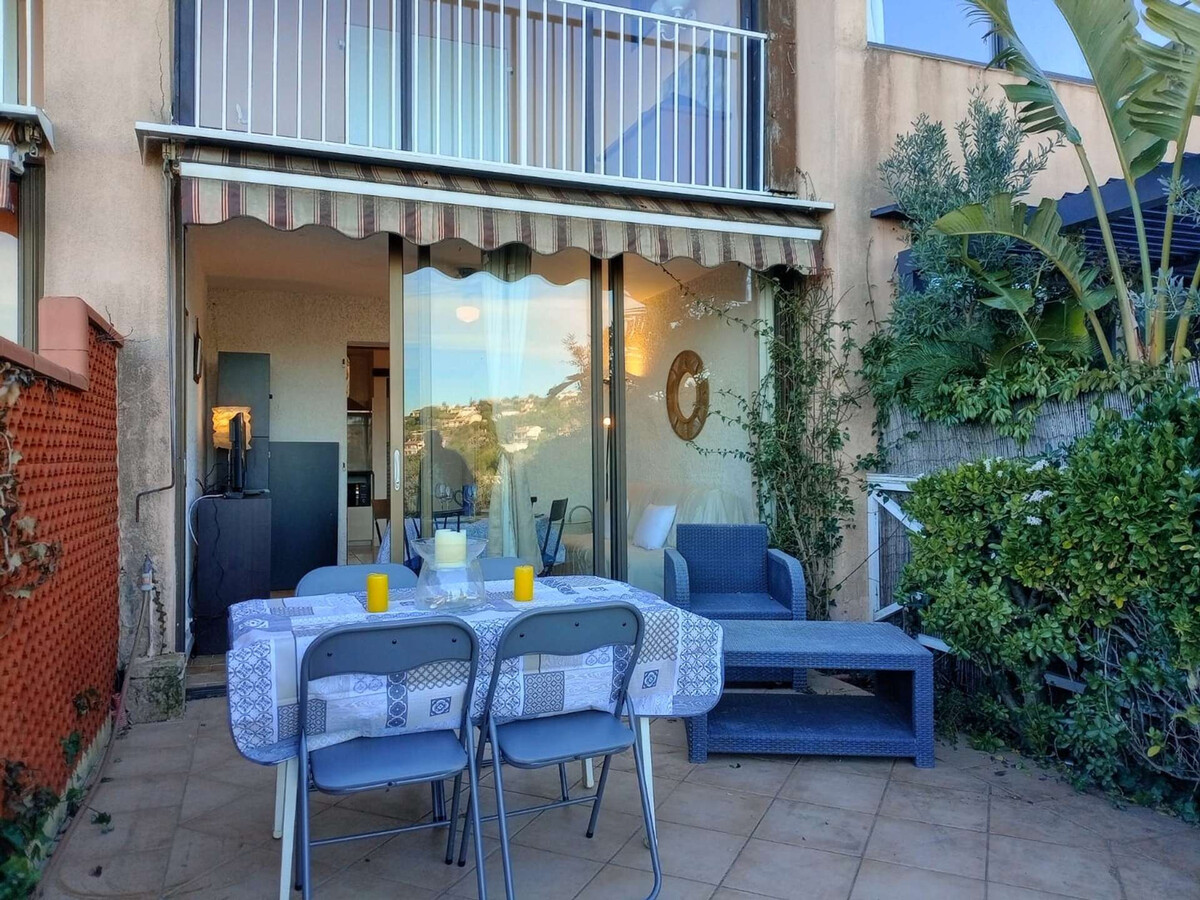 Studio avec terrasse vue mer à Cavalaire-sur-Mer - Photo 23