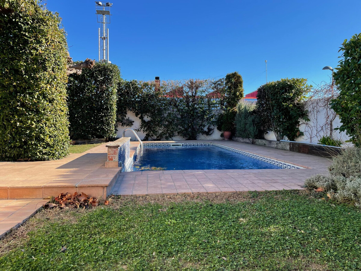 Villa Flora à L'Escala : 3 chambres, piscine privée - Photo 2