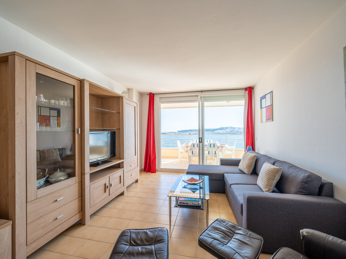 Appartement 6 pers. à L'Escala, terrasse et vue mer - Photo 2