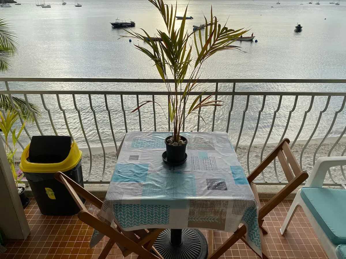 Studio vue mer avec balcon aux Anses-d'Arlet - Photo 1
