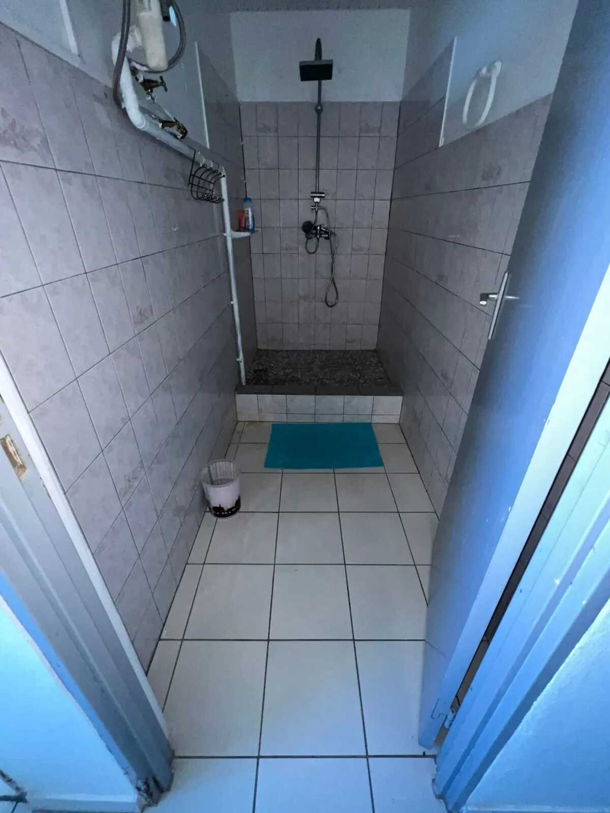 Appartement 80 m² avec terrasse et jardin clôturé - Photo 13