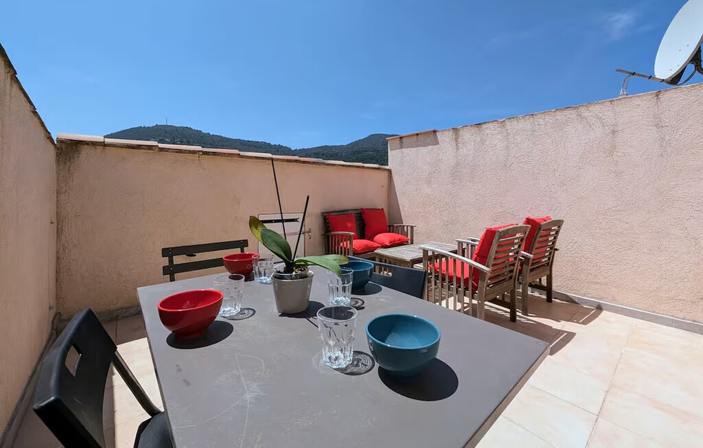 Maison Tropézienne à Solliès-Pont, terrasse sur toit - Photo 11