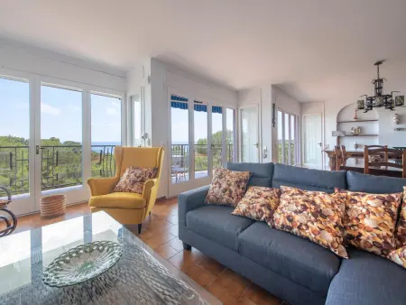 Villa spacieuse à La Mora, 4 chambres, proche de la plage - Photo 1
