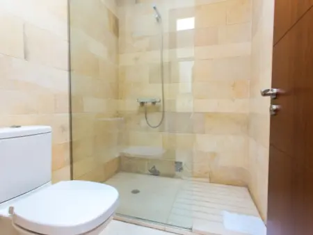Villa Deluxe à Tamarit avec piscine privée et vue spectaculaire - Photo 15