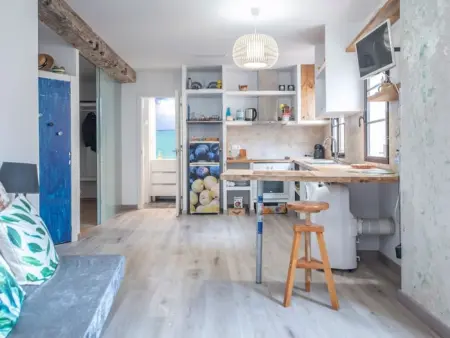 Location appartement à Tarragona, Charmant appartement vintage au cœur de Tarragone