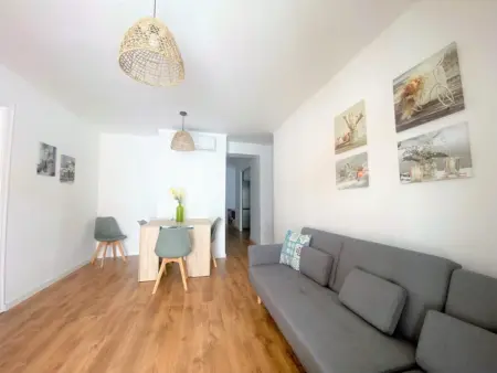 Location appartement à Tarragona, Appartement spacieux à Tarragone avec climatisation