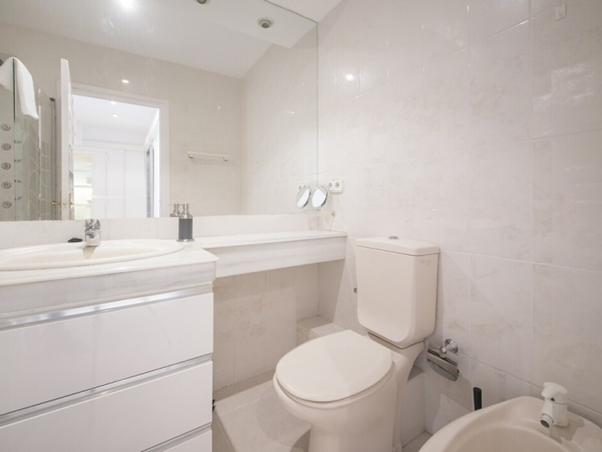 Appartement 4 chambres Salou, vue mer et accès plages - Photo 20