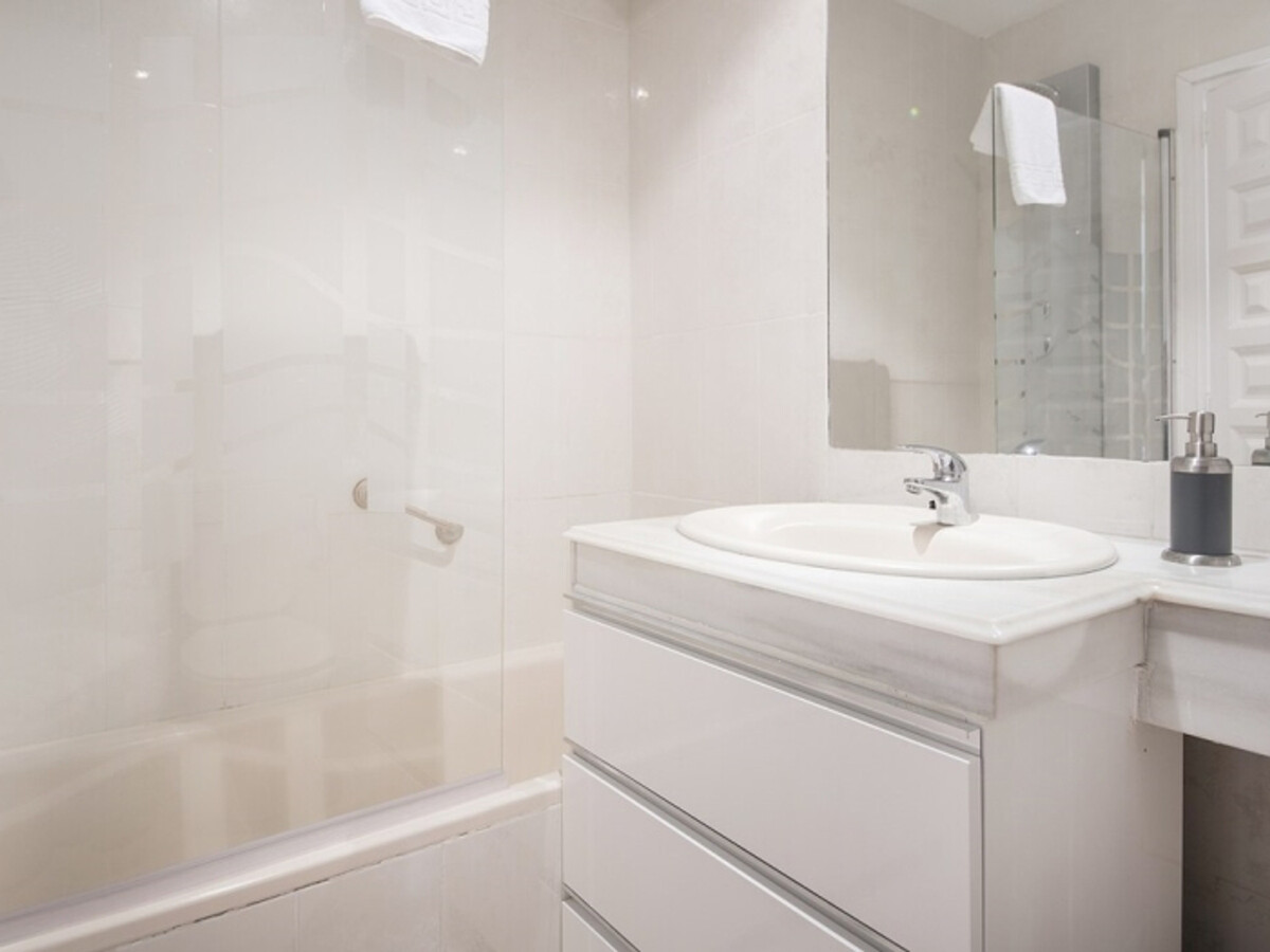 Appartement 4 chambres Salou, vue mer et accès plages - Photo 23