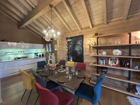 Appartement 5 pièces 8 personnes à Méribel avec parking privé : photo 2