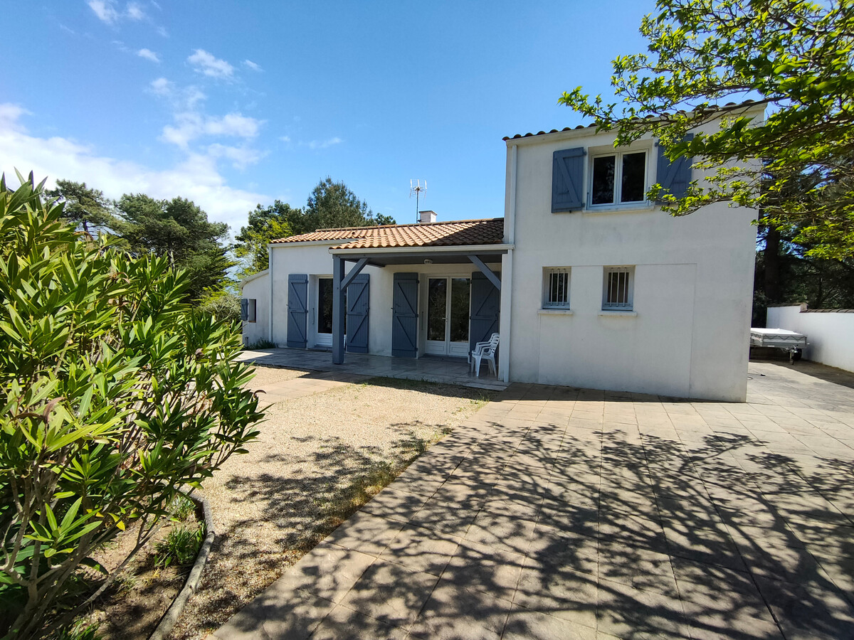Maison 6 pers. près du golf et plage, secteur boisé - Photo 1