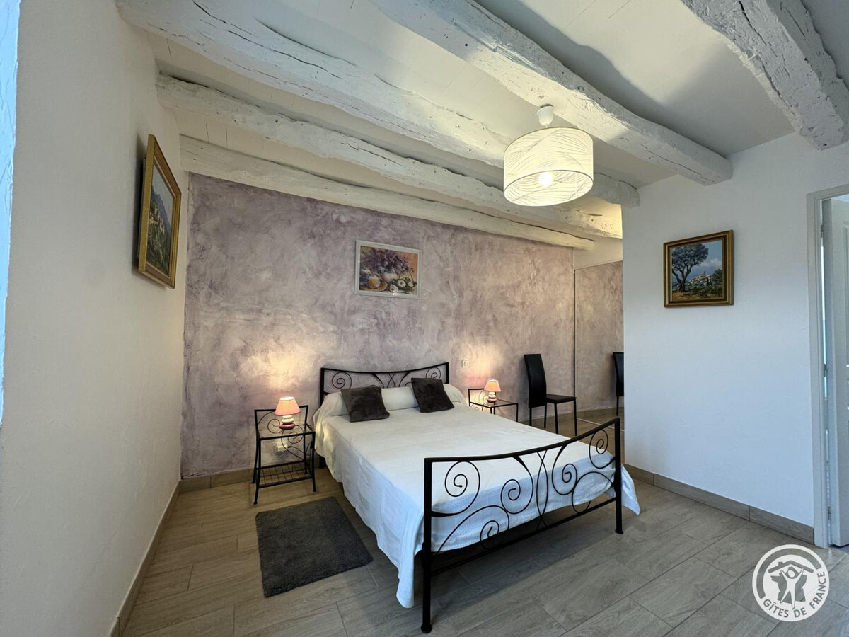 Gîte en pierre 4 pers., 2 chambres, terrasse et jardin - Photo 5