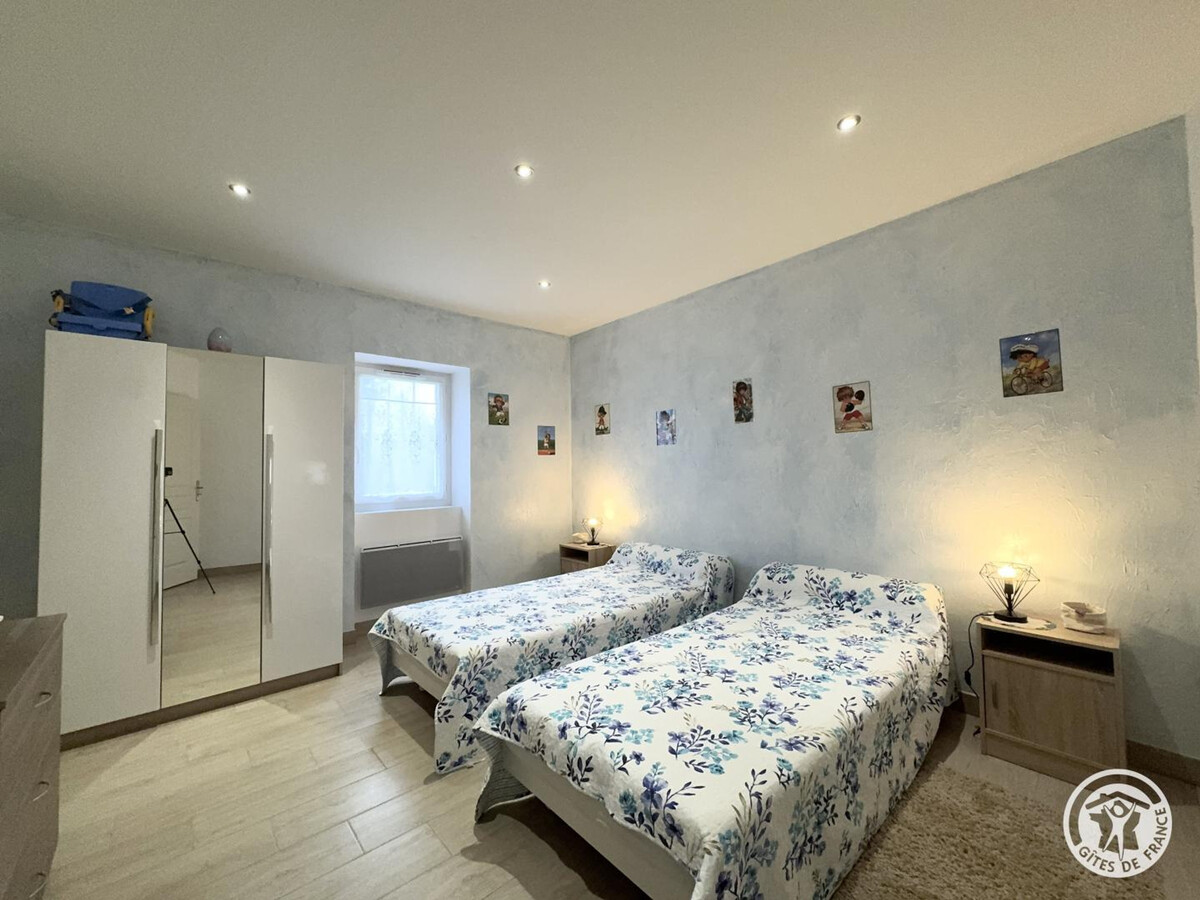 Gîte en pierre 4 pers., 2 chambres, terrasse et jardin - Photo 9