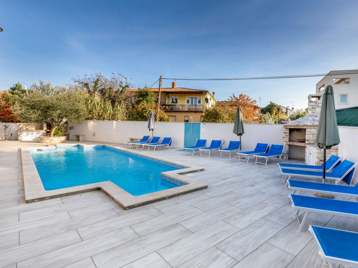 Villa Ricardo à Umag : maison 8 chambres avec piscine - Photo 2