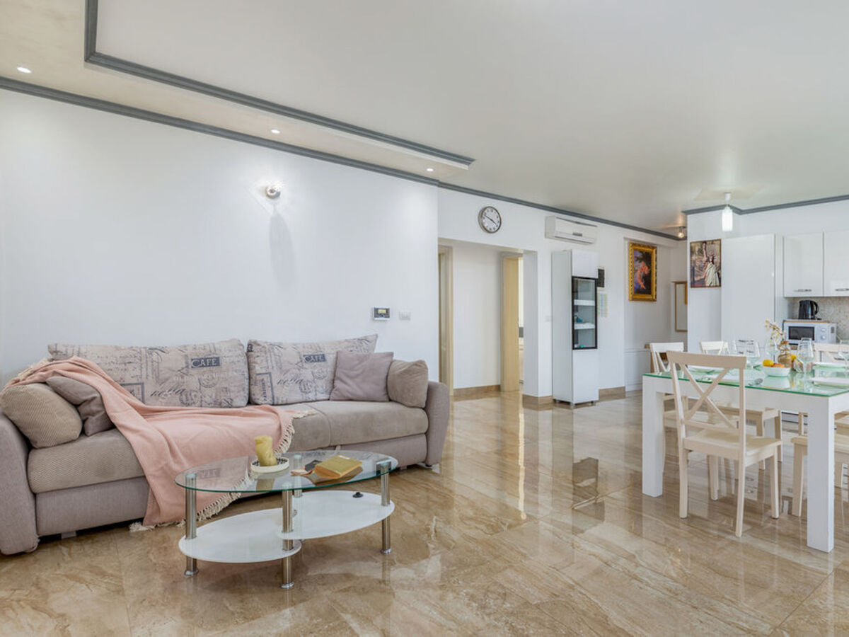 Villa Ricardo à Umag : maison 8 chambres avec piscine - Photo 3