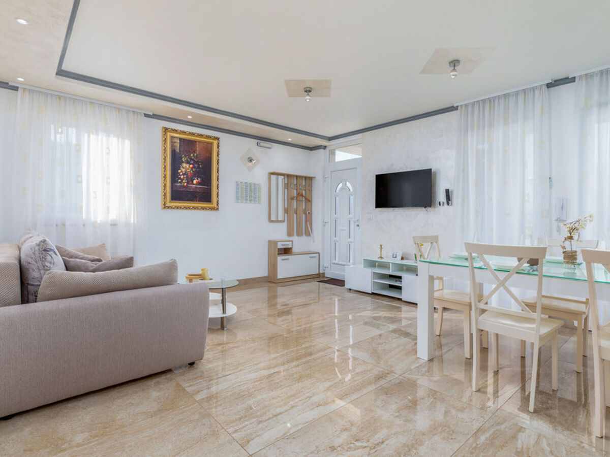 Villa Ricardo à Umag : maison 8 chambres avec piscine - Photo 8