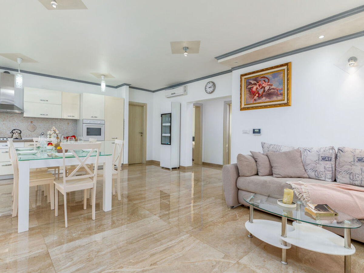 Villa Ricardo à Umag : maison 8 chambres avec piscine - Photo 9