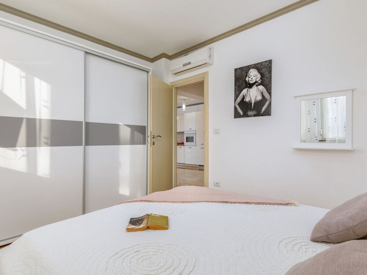 Villa Ricardo à Umag : maison 8 chambres avec piscine - Photo 19