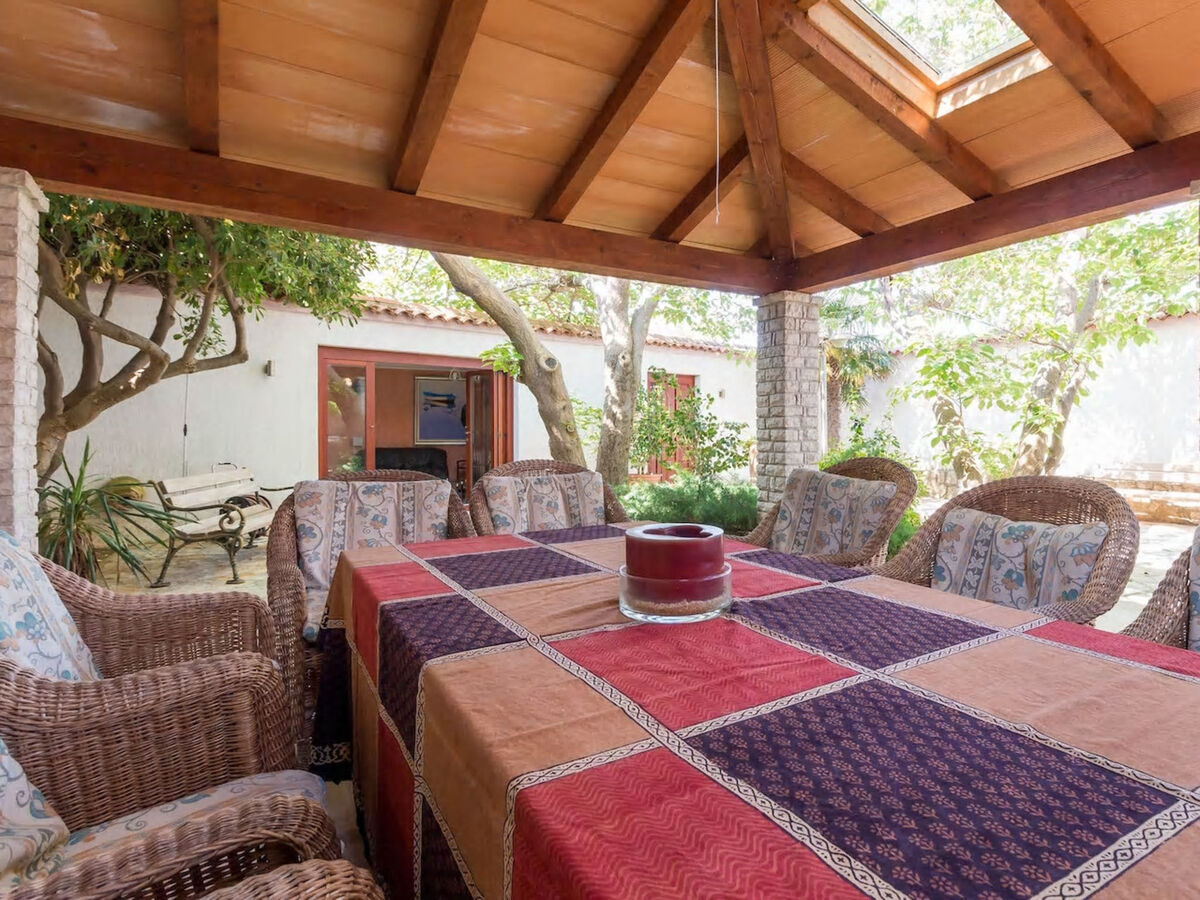 Maison Atri giardino à Premantura, 300 m de la mer - Photo 11