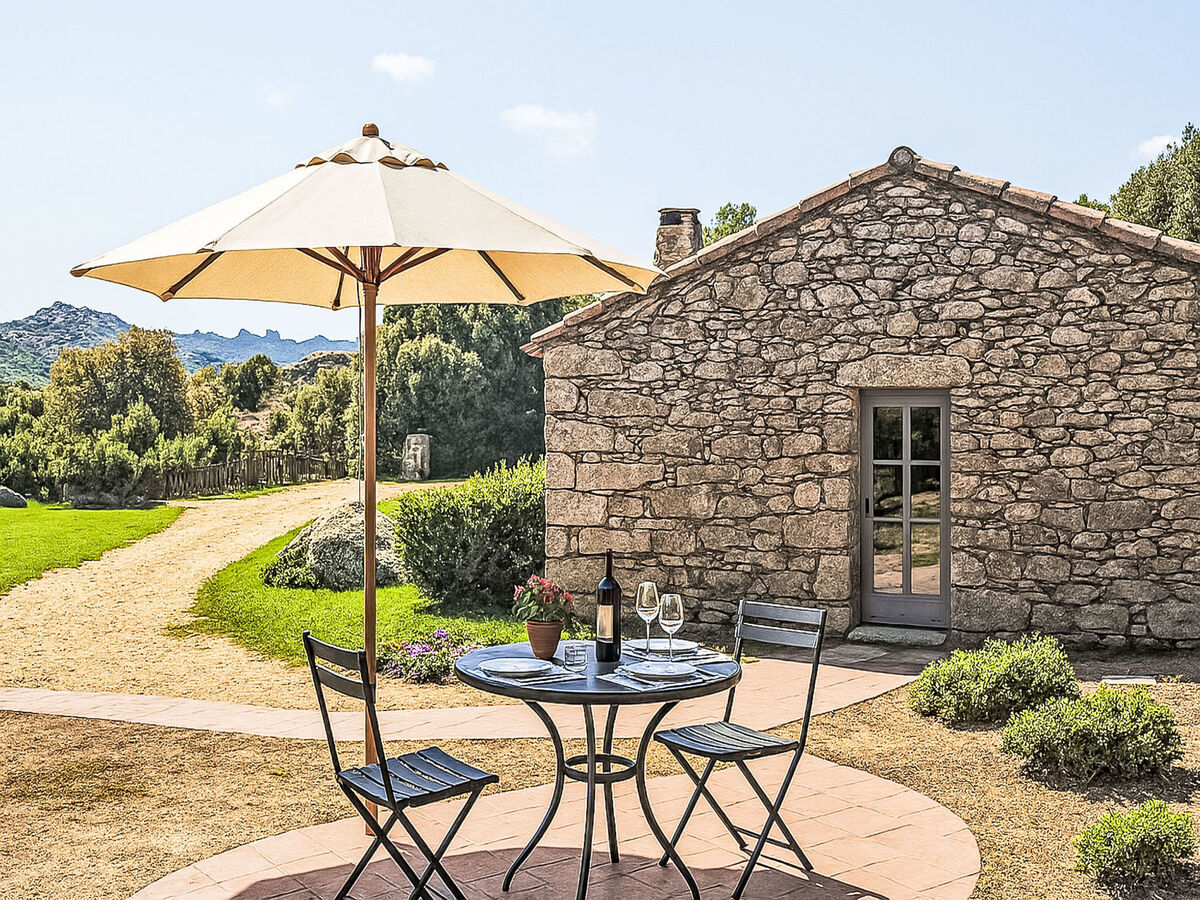 Stazzu Sarra di Monti, villa 10 pers. avec piscine - Photo 5