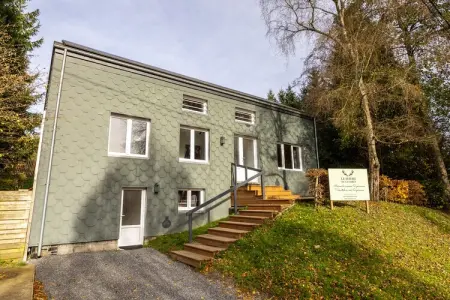 Location maison à Dochamps, Maison de vacances à Dochamps avec jacuzzi