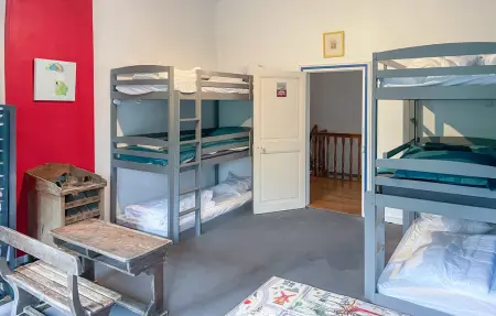Maison 19e siècle avec piscine pour 14 personnes : photo 26
